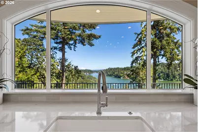 15599 Village Dr, Lake Oswego, OR 97034 - Photo 15