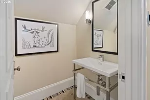 15599 Village Dr, Lake Oswego, OR 97034 - Photo 37
