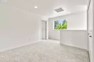 5915 NE 70th St, Vancouver, WA 98661 - Photo 15