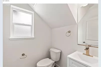 5915 NE 70th St, Vancouver, WA 98661 - Photo 13