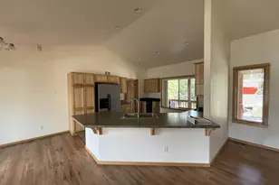 16691 Oakridge Pl, La Pine, OR 97739 - Photo 5