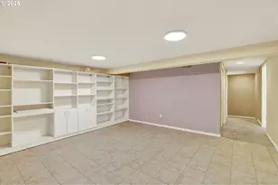 1620 SW Maplecrest Dr, Portland, OR 97219 - Photo 37