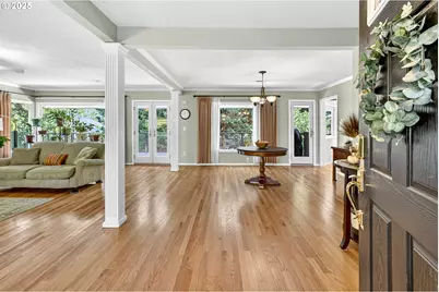 1620 SW Maplecrest Dr, Portland, OR 97219 - Photo 9