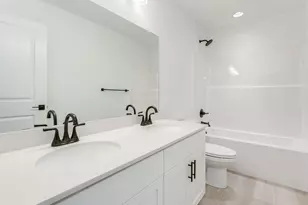 2063 NE Currin Creek Dr, Estacada, OR 97023 - Photo 29