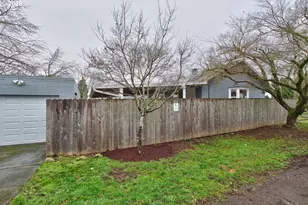 390 W Arlington St, Gladstone, OR 97027 - Photo 41