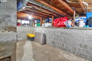 390 W Arlington St, Gladstone, OR 97027 - Photo 29