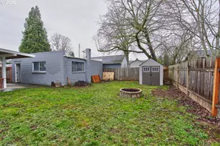 390 W Arlington St, Gladstone, OR 97027 - Photo 37