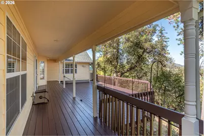 1049 W Copper Ct, Roseburg, OR 97471 - Photo 41
