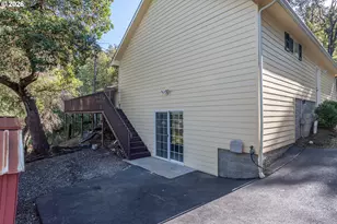 1049 W Copper Ct, Roseburg, OR 97471 - Photo 47