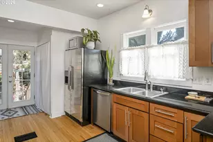5538 NE 15th Ave, Portland, OR 97211 - Photo 11