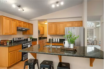 14573 NW Evergreen St, Portland, OR 97229 - Photo 15