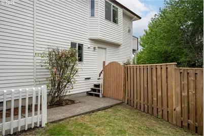 14573 NW Evergreen St, Portland, OR 97229 - Photo 45