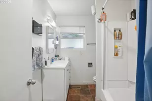 7516 Tennessee Ln, Vancouver, WA 98664 - Photo 9