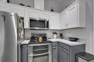 958 Bush Ln, Creswell, OR 97426 - Photo 29