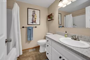 958 Bush Ln, Creswell, OR 97426 - Photo 19