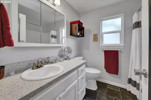 958 Bush Ln, Creswell, OR 97426 - Photo 21