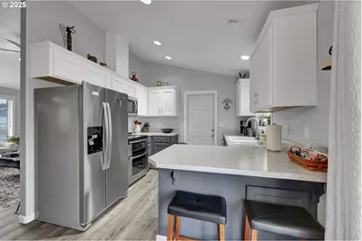 958 Bush Ln, Creswell, OR 97426 - Photo 27