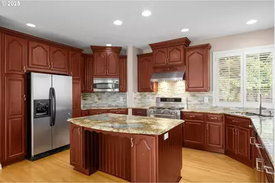 1318 NW Slocum Way, Portland, OR 97229 - Photo 7