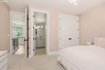 14760 Uplands Dr, Lake Oswego, OR 97034 - Photo 29