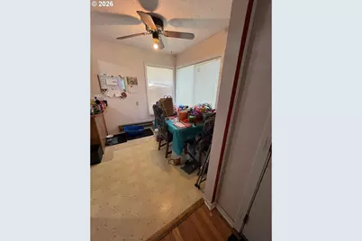 9948 SE Holgate Blvd, Portland, OR 97266 - Photo 9