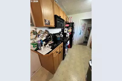 9948 SE Holgate Blvd, Portland, OR 97266 - Photo 7