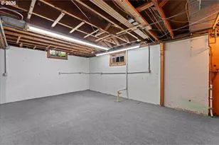 6900 SW 4th Ave, Portland, OR 97219 - Photo 29