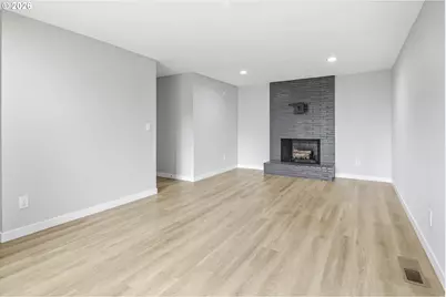 2013 NE Roberts Ct, Gresham, OR 97030 - Photo 15