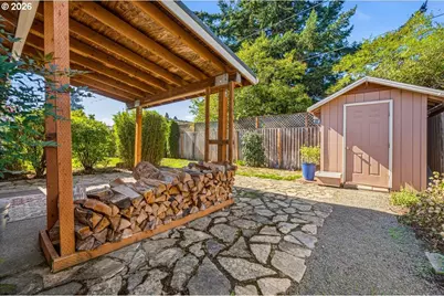 20967 NE Yukon St, Aurora, OR 97002 - Photo 41
