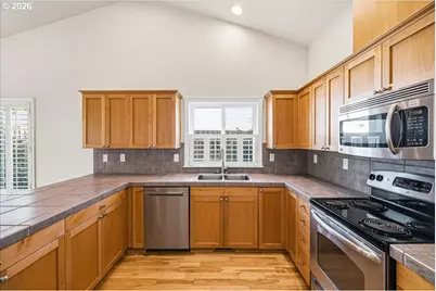 20967 NE Yukon St, Aurora, OR 97002 - Photo 15