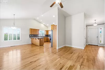 20967 NE Yukon St, Aurora, OR 97002 - Photo 9