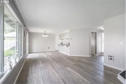 127 SW Poplar Ct, McMinnville, OR 97128 - Photo 15