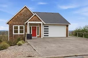1790 Thompson Fls Dr, Seaside, OR 97138 - Photo 1