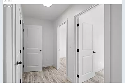 172 Allison Ave, Sutherlin, OR 97479 - Photo 11