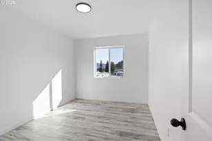 172 Allison Ave, Sutherlin, OR 97479 - Photo 21