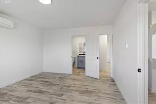 172 Allison Ave, Sutherlin, OR 97479 - Photo 13