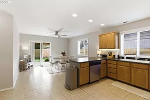 2406 34th Ave, Longview, WA 98632 - Photo 7