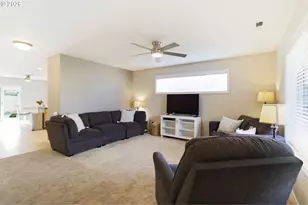 2406 34th Ave, Longview, WA 98632 - Photo 3