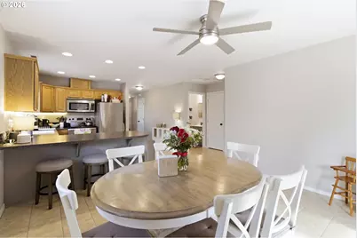 2406 34th Ave, Longview, WA 98632 - Photo 13