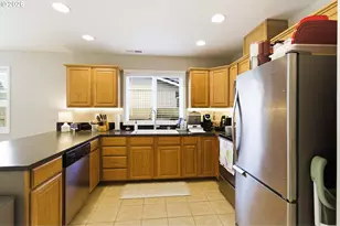 2406 34th Ave, Longview, WA 98632 - Photo 9