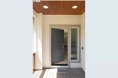 10071 SW 8th Pl, Portland, OR 97219 - Photo 3
