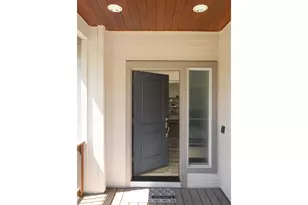 10071 SW 8th Pl, Portland, OR 97219 - Photo 3