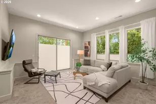 10071 SW 8th Pl, Portland, OR 97219 - Photo 27