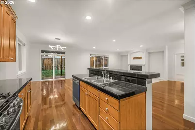 14705 SE Pebble Beach Dr, Happy Valley, OR 97086 - Photo 13