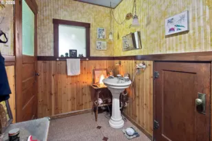 91755 Lewis and Clark Rd, Astoria, OR 97103 - Photo 29