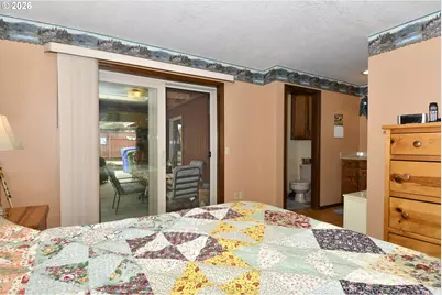 18190 Davis St, Sandy, OR 97055 - Photo 23