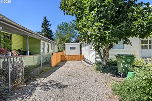 321 N 8th St, Cottage Grove, OR 97424 - Photo 37