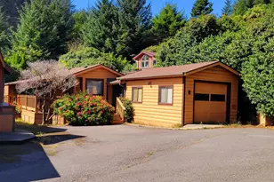 19921 Whaleshead Rd, Brookings, OR 97415 - Photo 31