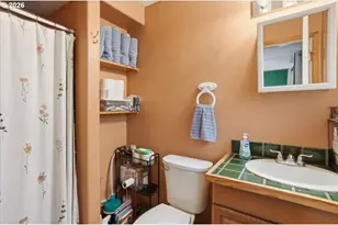 8621 NW 12th Ct, Vancouver, WA 98665 - Photo 9