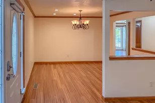 1065 Harlan St, Roseburg, OR 97471 - Photo 7