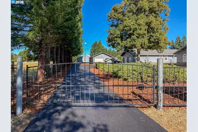 1065 Harlan St, Roseburg, OR 97471 - Photo 45